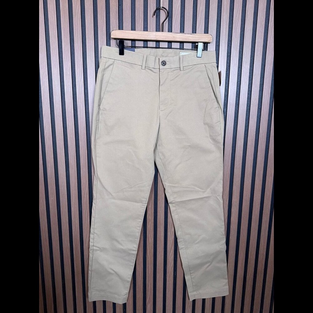 New Gap Chino Pants 31 x 30 Mens Beige Slim Fit Water Resistant Flat Front